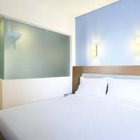 Smart Hollywood Room