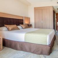 Premium Double or Twin Room with Terrace