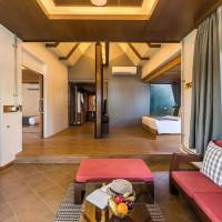 Family Room with Sea View