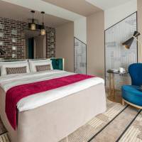 Standard Double Room with City View