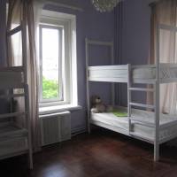 Кровать в общем номере