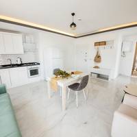 Superior Suite with Partial Sea View
