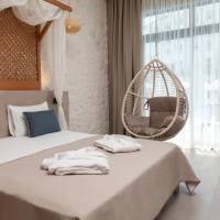 Double Room with Pool View