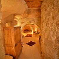 Premium Cave Room