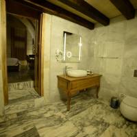 King Suite with Terrace