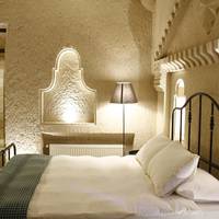Standard Cave Room
