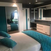 Luxury Quadruple Room
