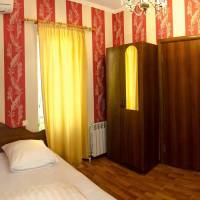 Economy Triple Room