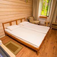 Twin Room with Shower