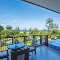 Junior King Suite with Sea View and Private Pool