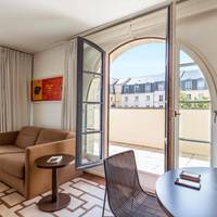 Apartment with Balcony