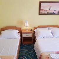 One-Bedroom Apartment with Balcony (3 Adults)