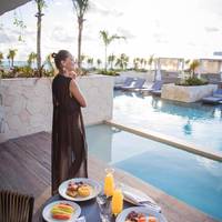 Elegance Club Majestic Junior Suite Swim Up (Adults only, 18+) - Free WiFi