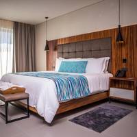 Elegance Club One Bedroom Suite with Outdoor Jacuzzi (Adults only, 18+) - Free WiFi