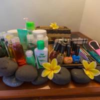 Deluxe One Bedroom with Free 60 Minute Massage
