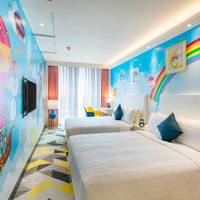 COZi Family Penguin Style Room