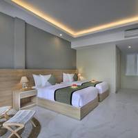 Deluxe Double Room with Pool View