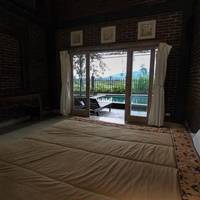 Deluxe Double or Twin Room with Pool Access