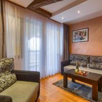 Superior One-Bedroom Apartment