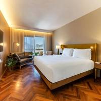 Fairmont Gold King Room with City View