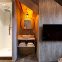 Double or Twin Mezzanine Room  
