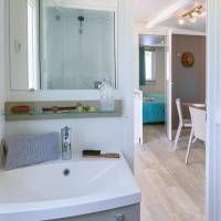 Deluxe Bungalow (5 Adults)
