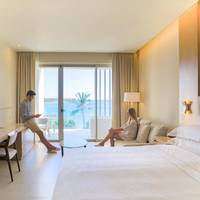 Junior Suite Ocean Front