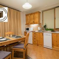 One-Bedroom Family Apartment (5 Adults)