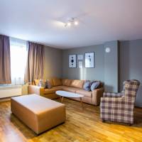 Three-Bedroom Apartment (5 Adults)