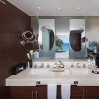 Sun Club Jr. Suite Ocean Front (Adults Only +18)