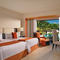 Deluxe Pool View Double (3 adults)