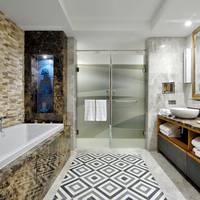 Deluxe Room with Sea View
