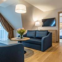 One-Bedroom Apartment with Balcony and Kitchenette