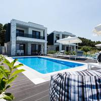 Villa - Beach Front