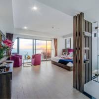 Executive Room with Sea View and Bathtub