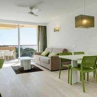 Deluxe One-Bedroom Apartment with Side Sea View (2 Adults)