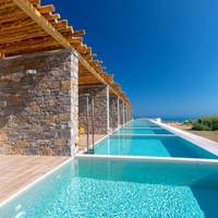 Deluxe Suite with Side Sea View & Private Pool- Split Level