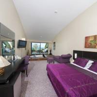Suite with Spa Bath