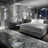 Club Suite - Non-Smoking