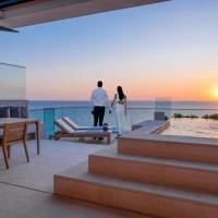 Rooftop Duplex Suite with Private Pool (Adults Only)