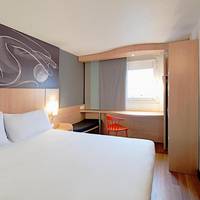 Double Room with parking included