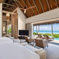 Two Queen Bedded Grand Beach Villa with Pool