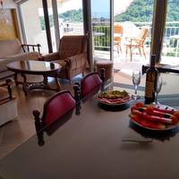 Studio with Balcony and Sea View (4 Adults)