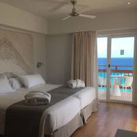Double Room with Frontal Sea View