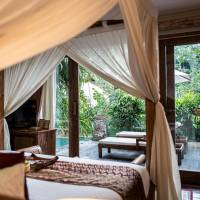 Pool Suite