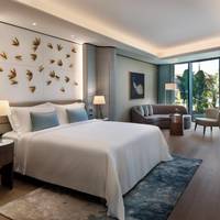Reges Aqua Pool View, Guest room, 1 King, Poolside, Balcony