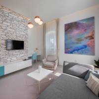 Executive Suite with Sea View - Historical Building