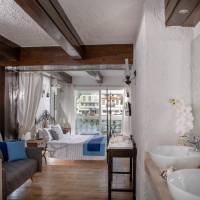 Honeymoon Suite Sea Front