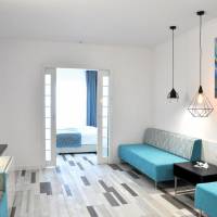 Family Room with Sea View (2 Adults + 2 Children) – Free Private Beach Access