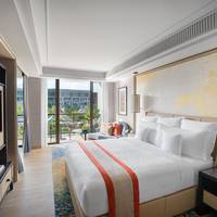 Classic King Room with Pool View
